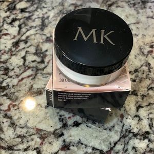 Mary Kay translucent loose powder